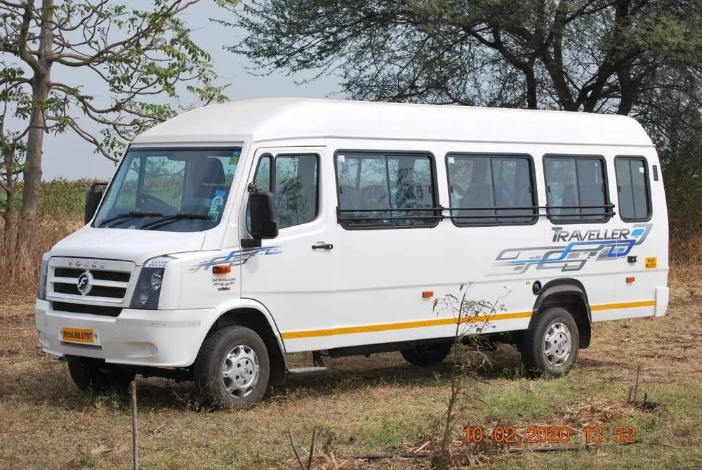 20 Seater Tempo Traveller